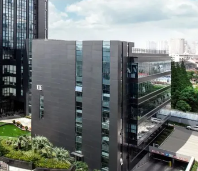 2025年货车全车配件批发市场趋势与正品渠道选择指南